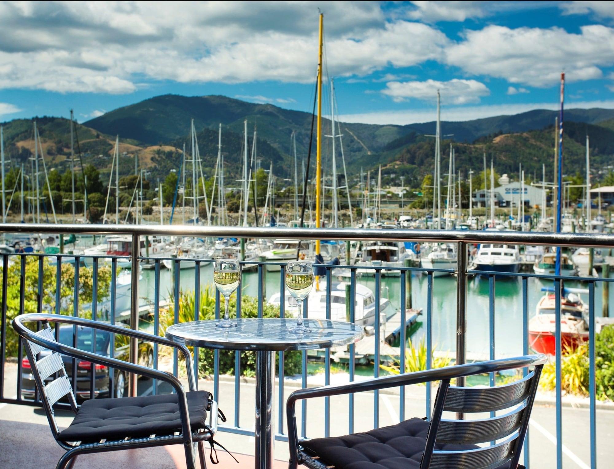 Harbourside Lodge Nelson Ngoại thất bức ảnh