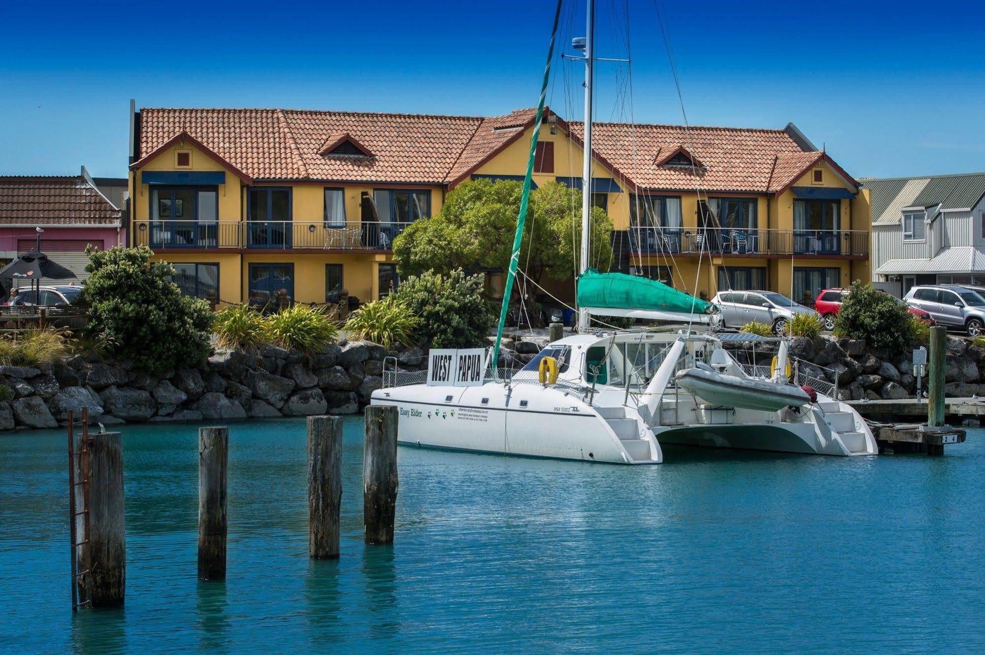 Harbourside Lodge Nelson Ngoại thất bức ảnh